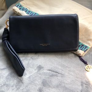 Tory Burch Beau Blue Medium wristlet NEW